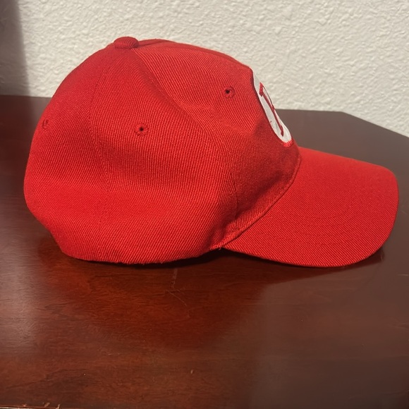 Rockford PeachesA LEAGUE OF THEIR OWN adjustable strap back baseball Hat/cap Red - Picture 3 of 5